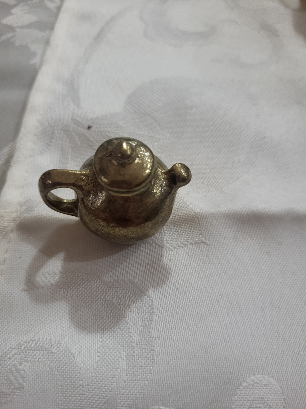 Stanley Small Brass Teapot Accent - Gold Tone